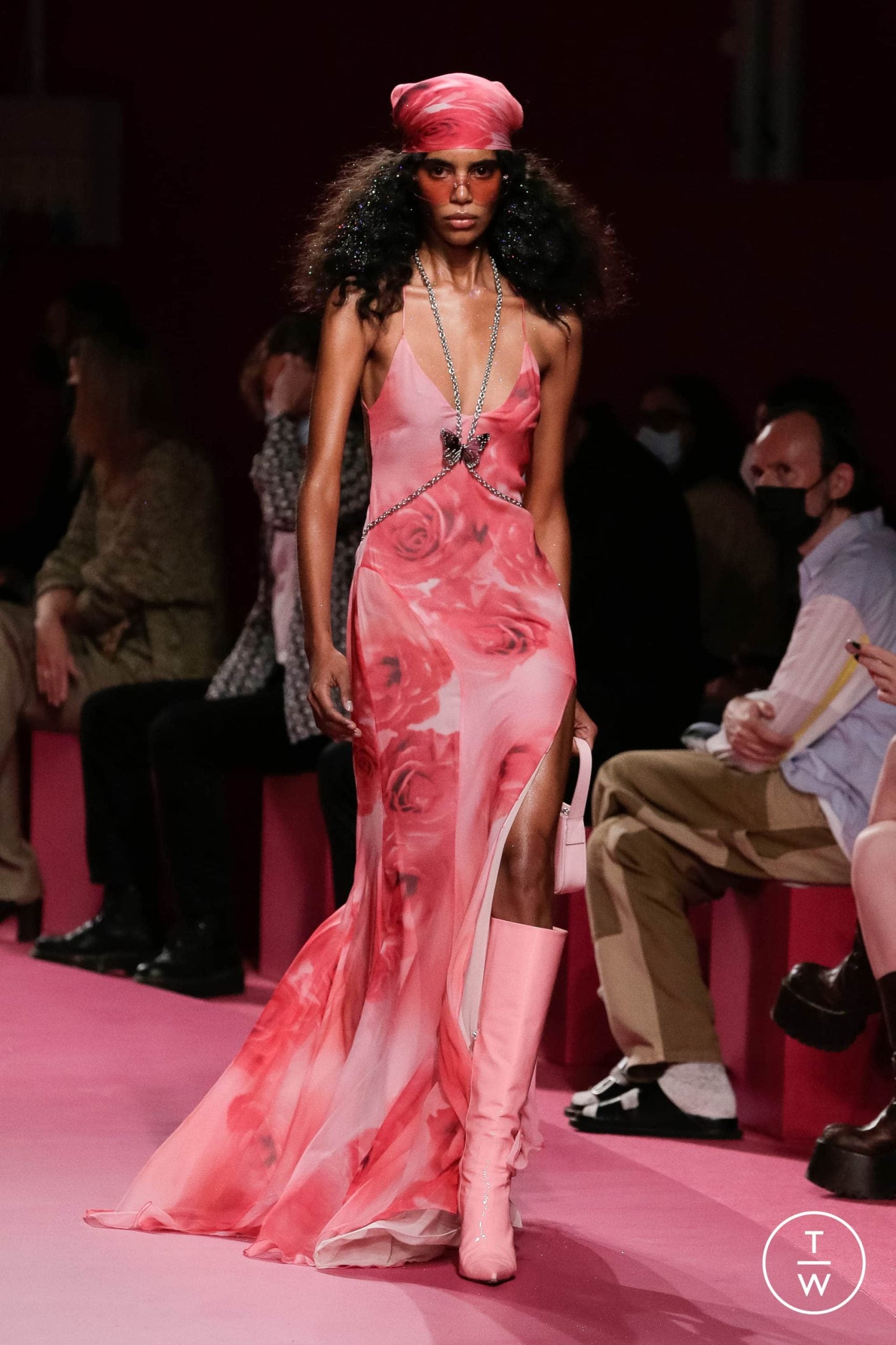 Blumarine: A Deep Dive into the Heart of Italian Luxury Fashion